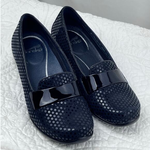 Dansko Women 36 (US 6-6.5) Black Textured Suede Slip On Summer Loafer Shoe - Picture 1 of 9